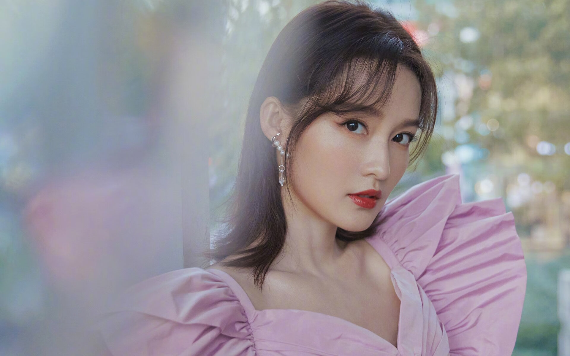 宿敌新章，哈登奥运前哨战血拼接管，活塞爵士鏖战史诗夜